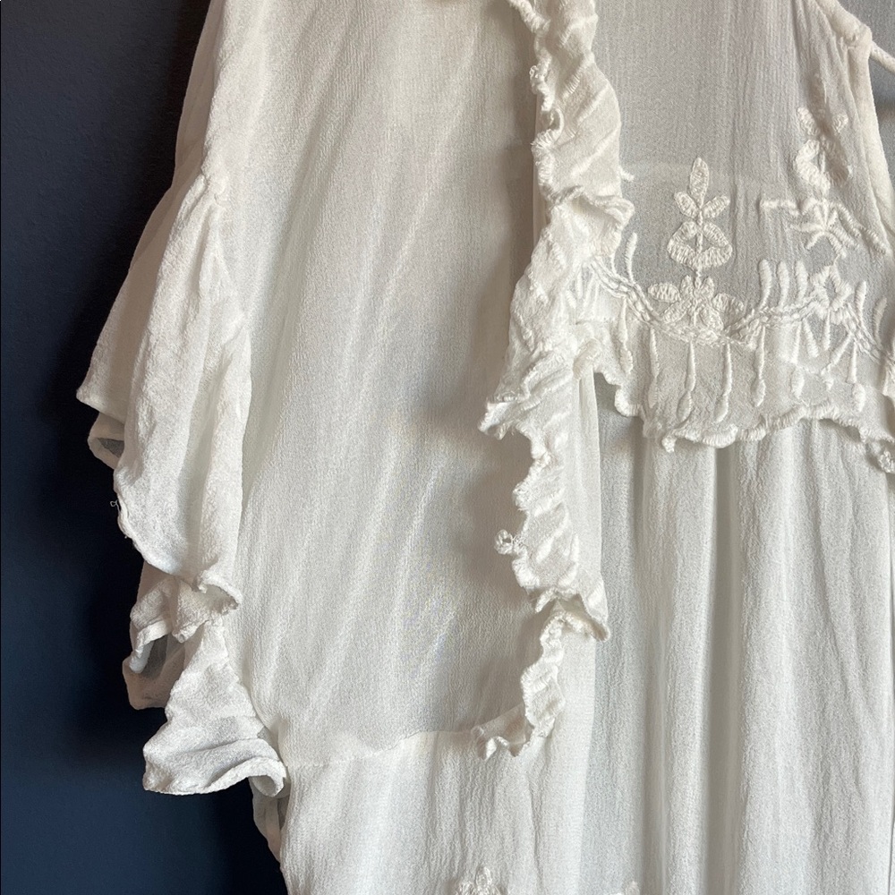 Zara White Ruffled Embroidered Blouse - Picture 5 of 11